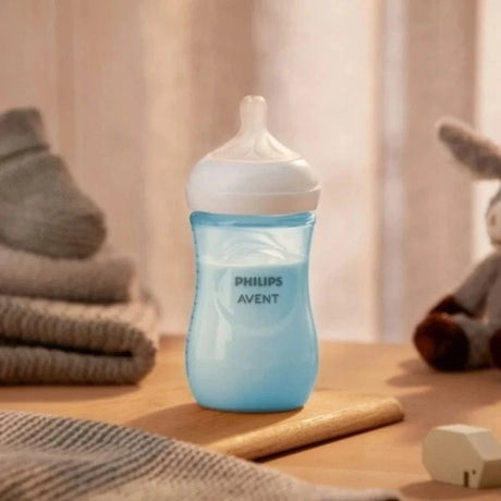 Philips Avent Responsive Baby Bottle Natural, Blue - 260 ml
